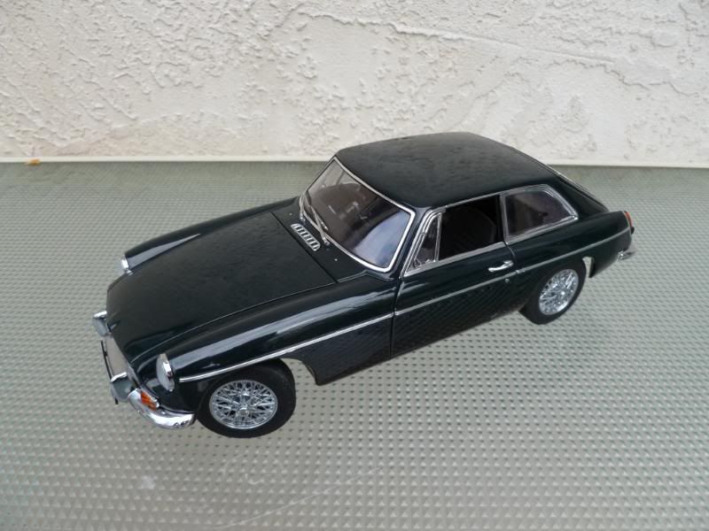 mgb gt diecast model cars